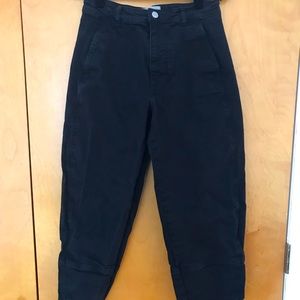 Everlane Utility Barrel Pants in black